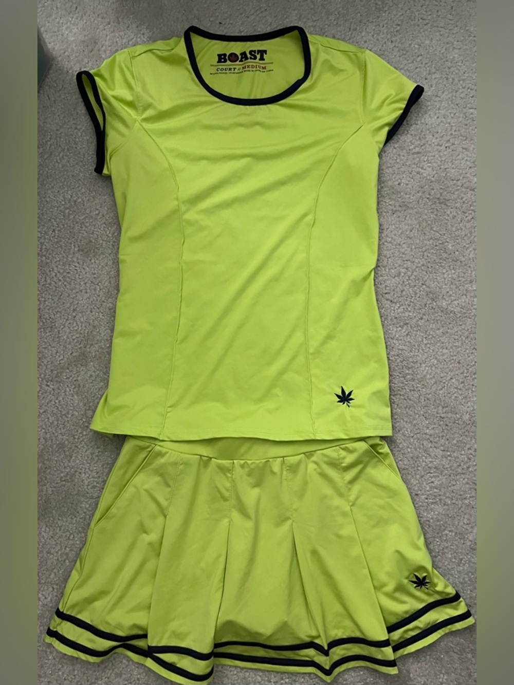 Boast Neon Lime Tennis Set with Navy Trim